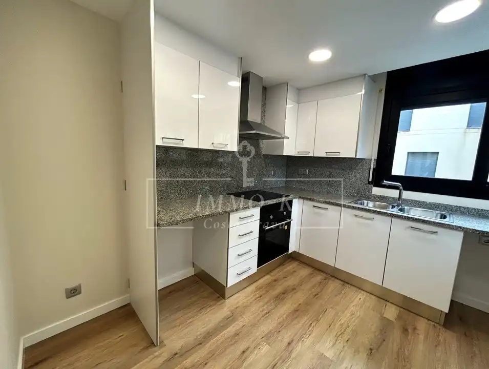 Flat for sale in Carrer Castellar, El Port