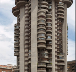 Exterior view of Flat to rent in  Madrid Capital  with Heating, Terrace and Oven