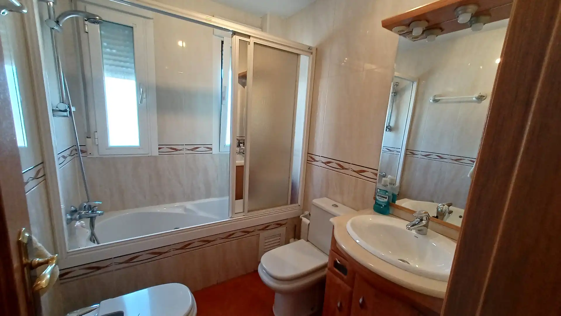 Bathroom of Houses for sale in Moralzarzal  with Air Conditioner, Private garden and Terrace