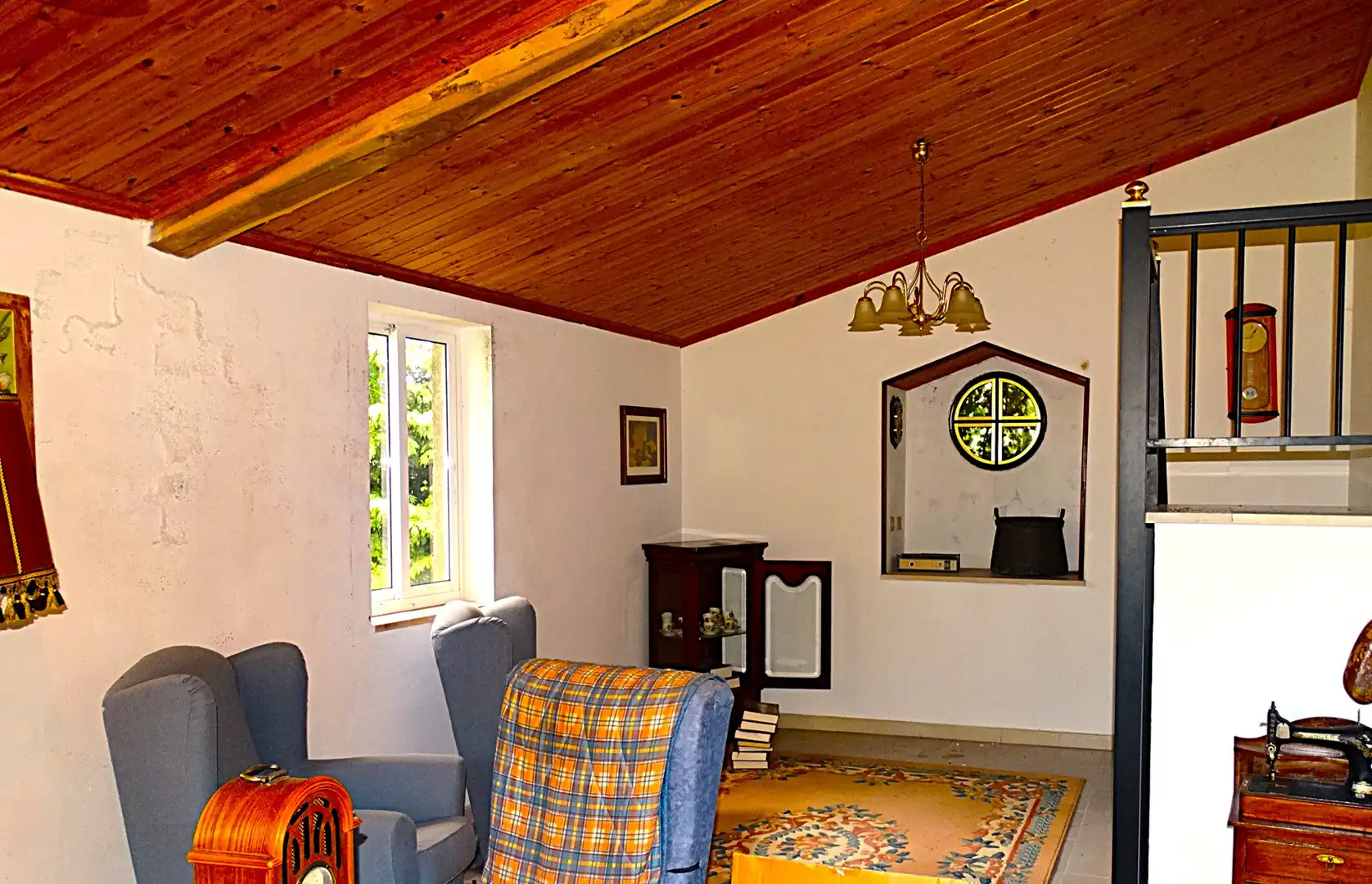 Sala d'estar de Finca rústica en venda en Ourol amb Calefacció, Jardí privat i Parquet