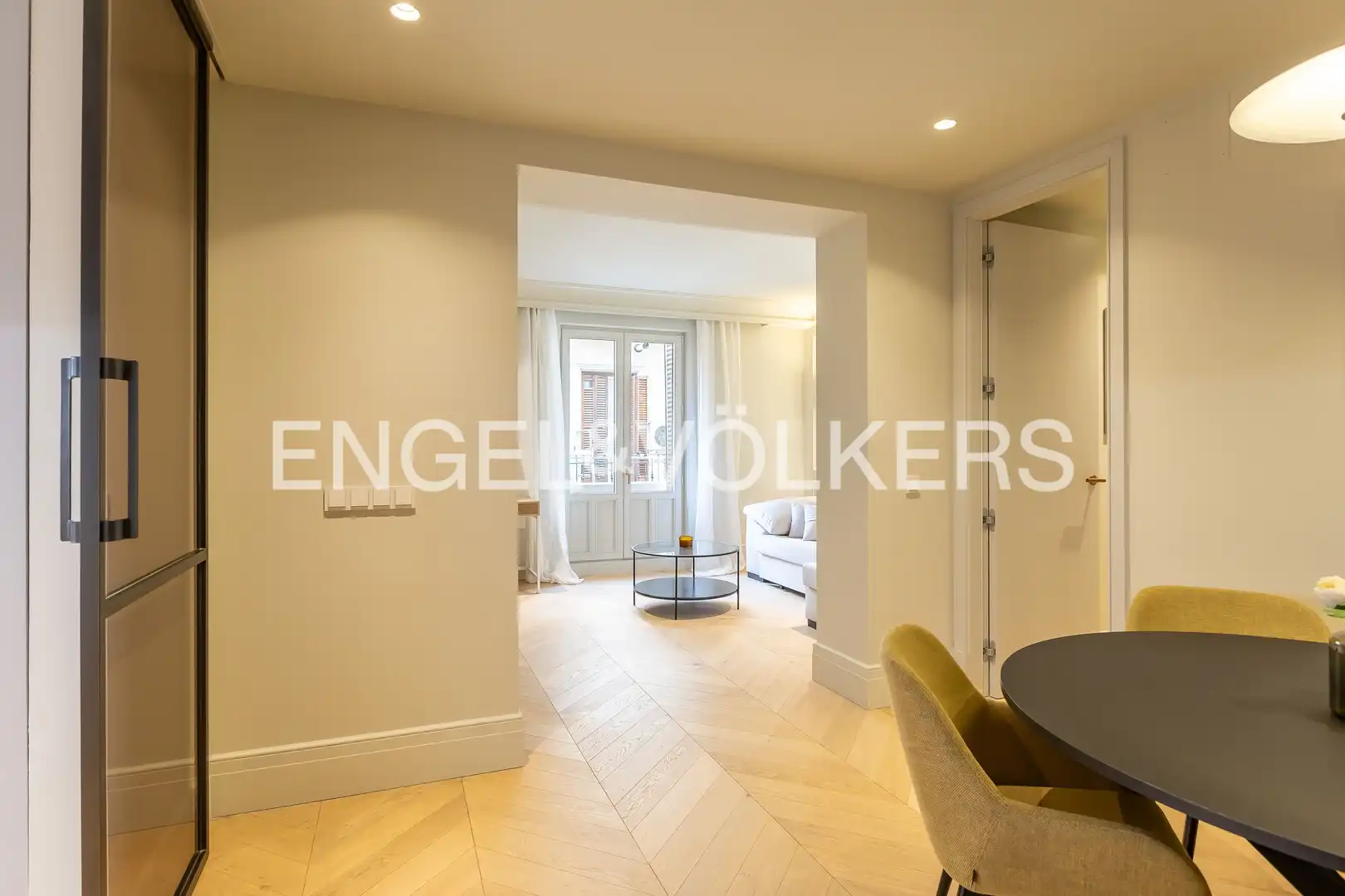 Flat for rent in Madrid  with Air Conditioner, Heating and Swimming Pool