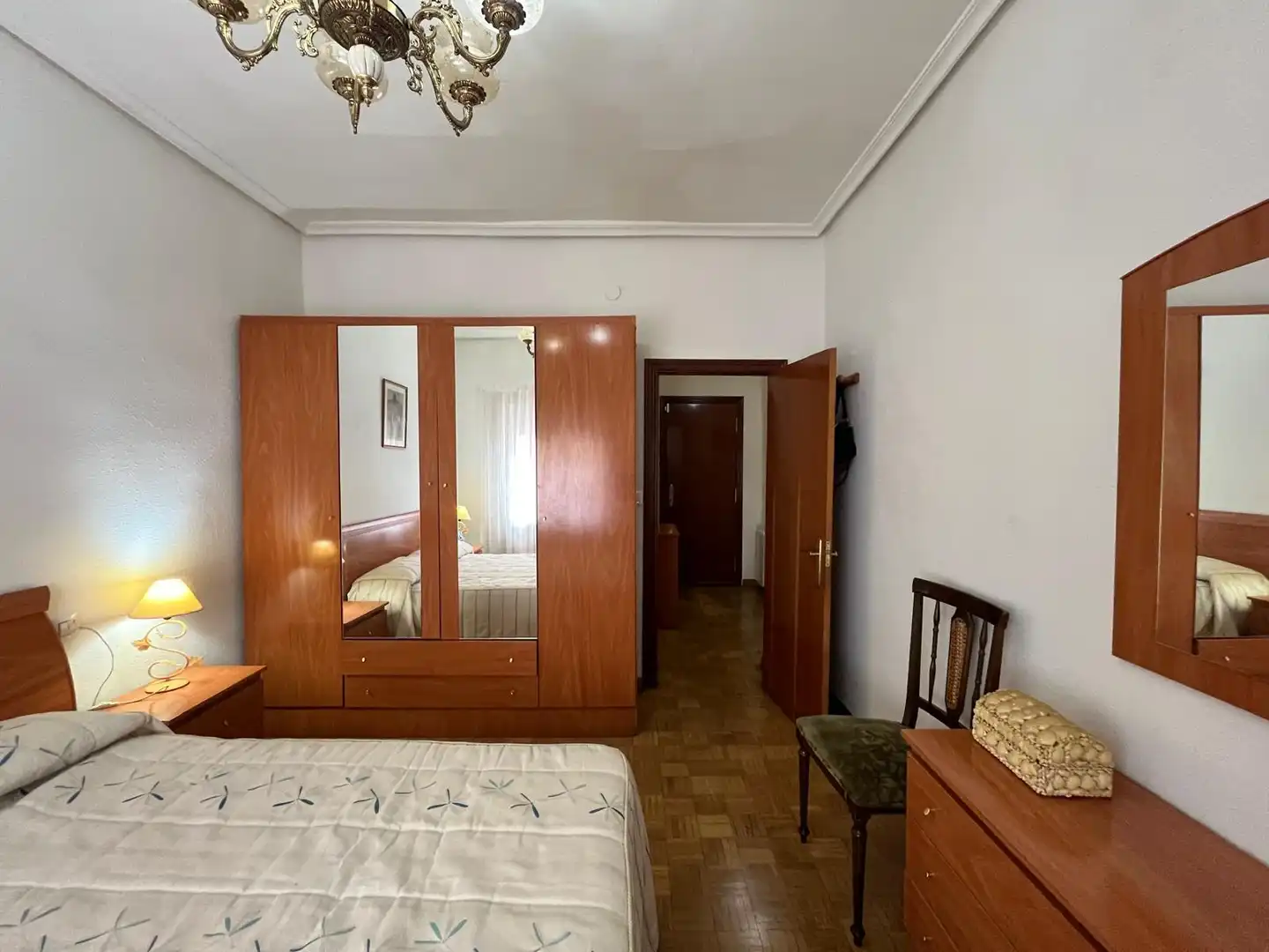 Habitación de Piso de alquiler en Valladolid con Calefacción, Amueblado y Horno