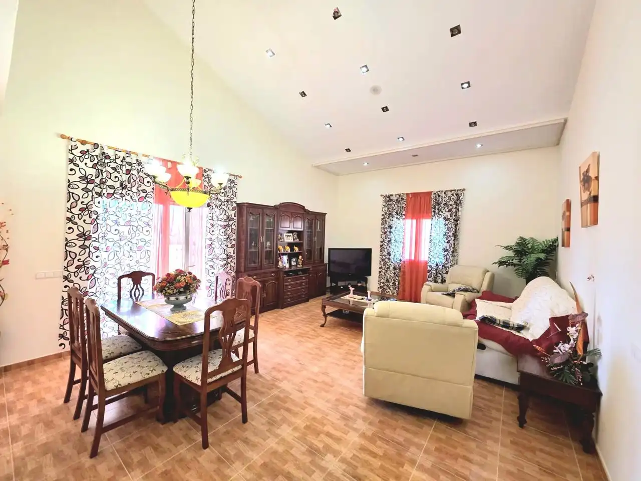 House with garden for sale in Del Pocico, imagen 4