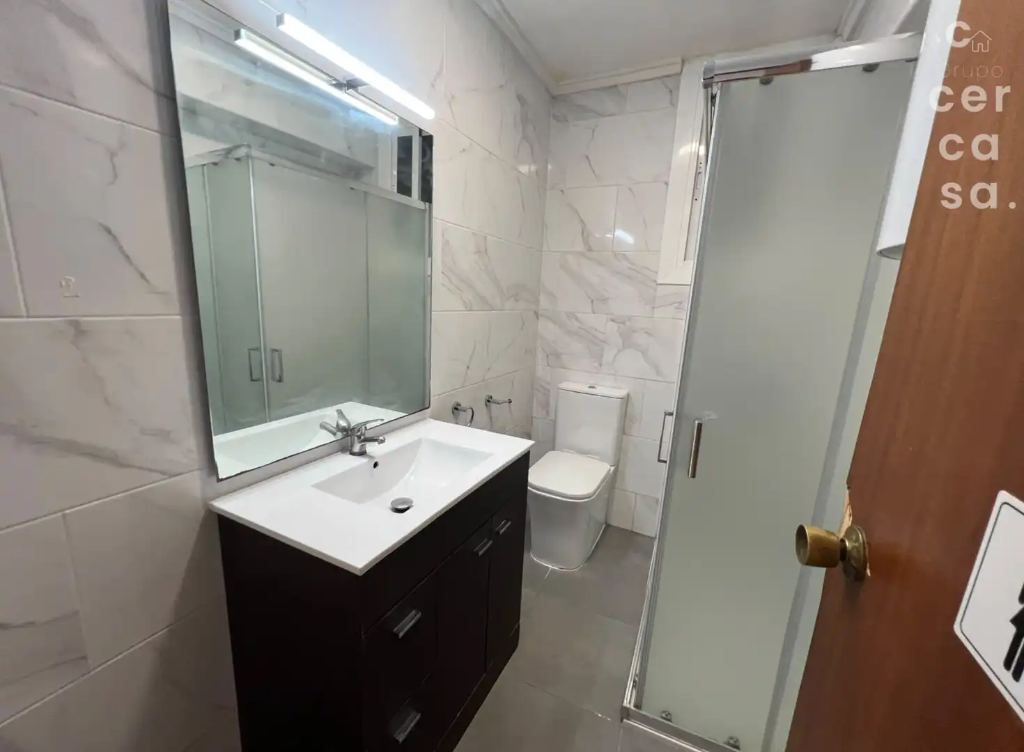 Baño de Piso en venta en Torrent con Balcón