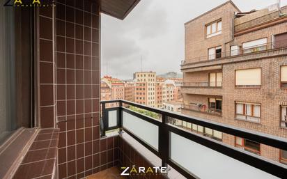 Terrassa de Pis en venda en Bilbao  amb Calefacció, Traster i Balcó