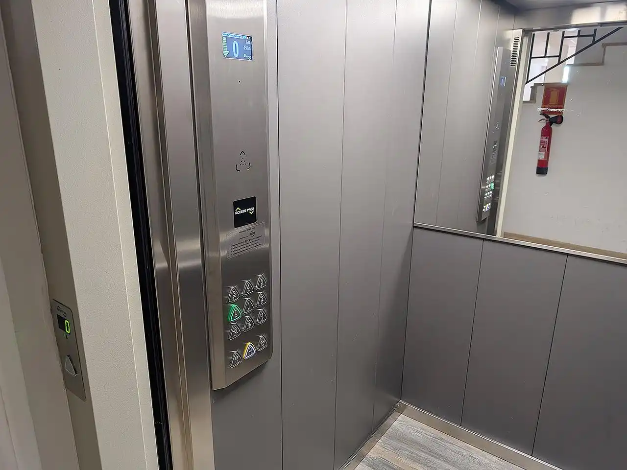 Piso en venta en Amposta con Calefacción, Amueblado y Balcón