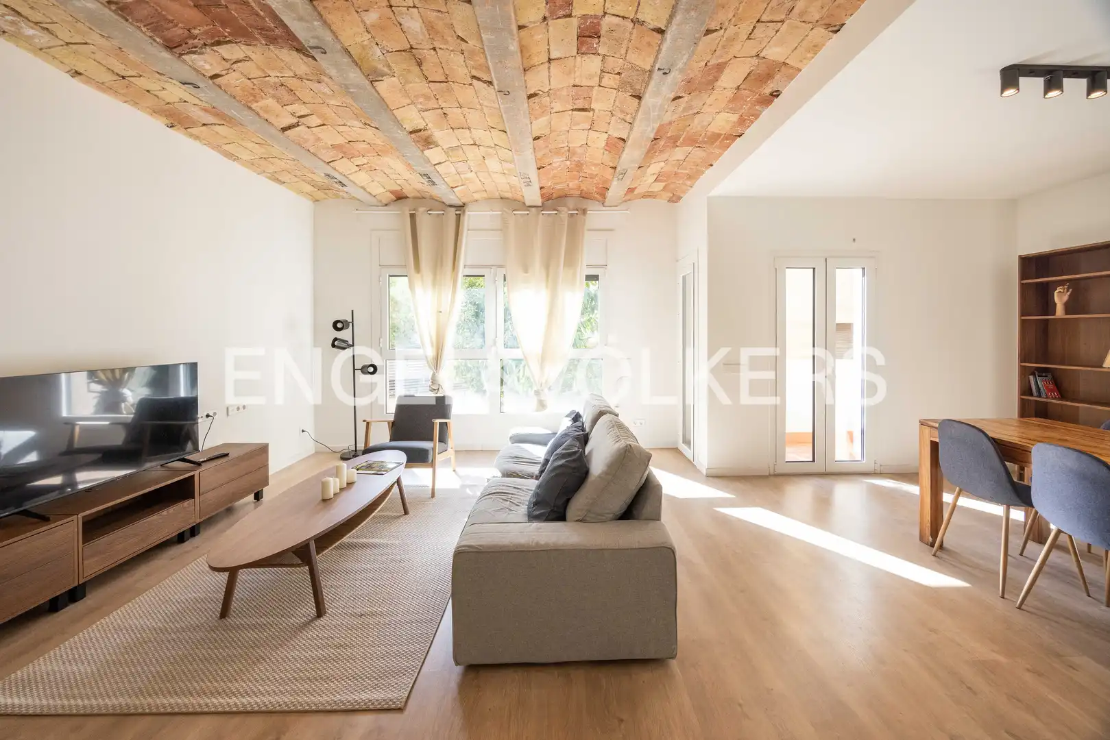 Living room of Flat for sale in Barcelona  with Air Conditioner, Heating and Private garden