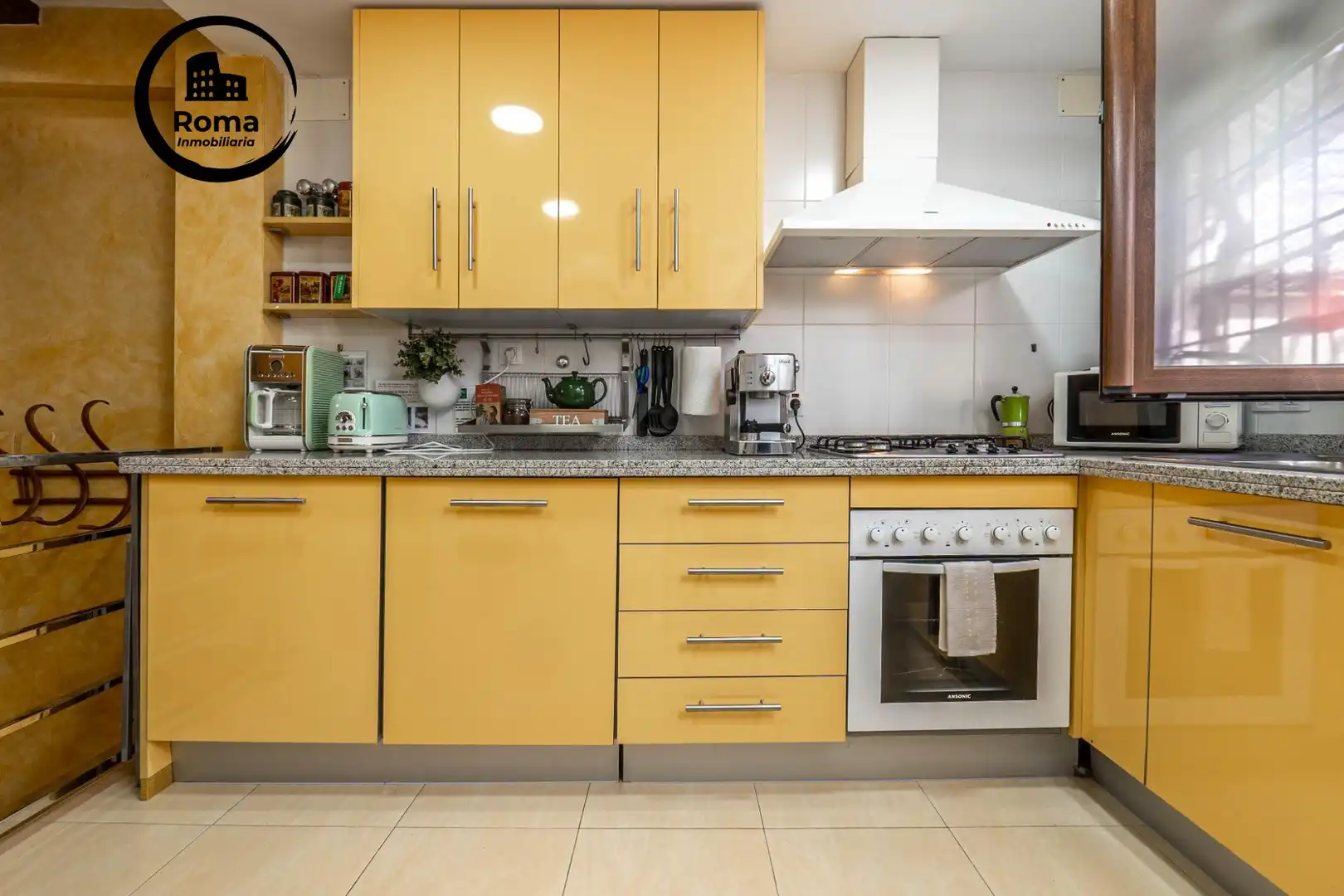 Cocina de Casa o chalet en venta en Granada con Terraza y Balcón