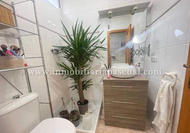 Casa-chalet en Venta en Beniarrés