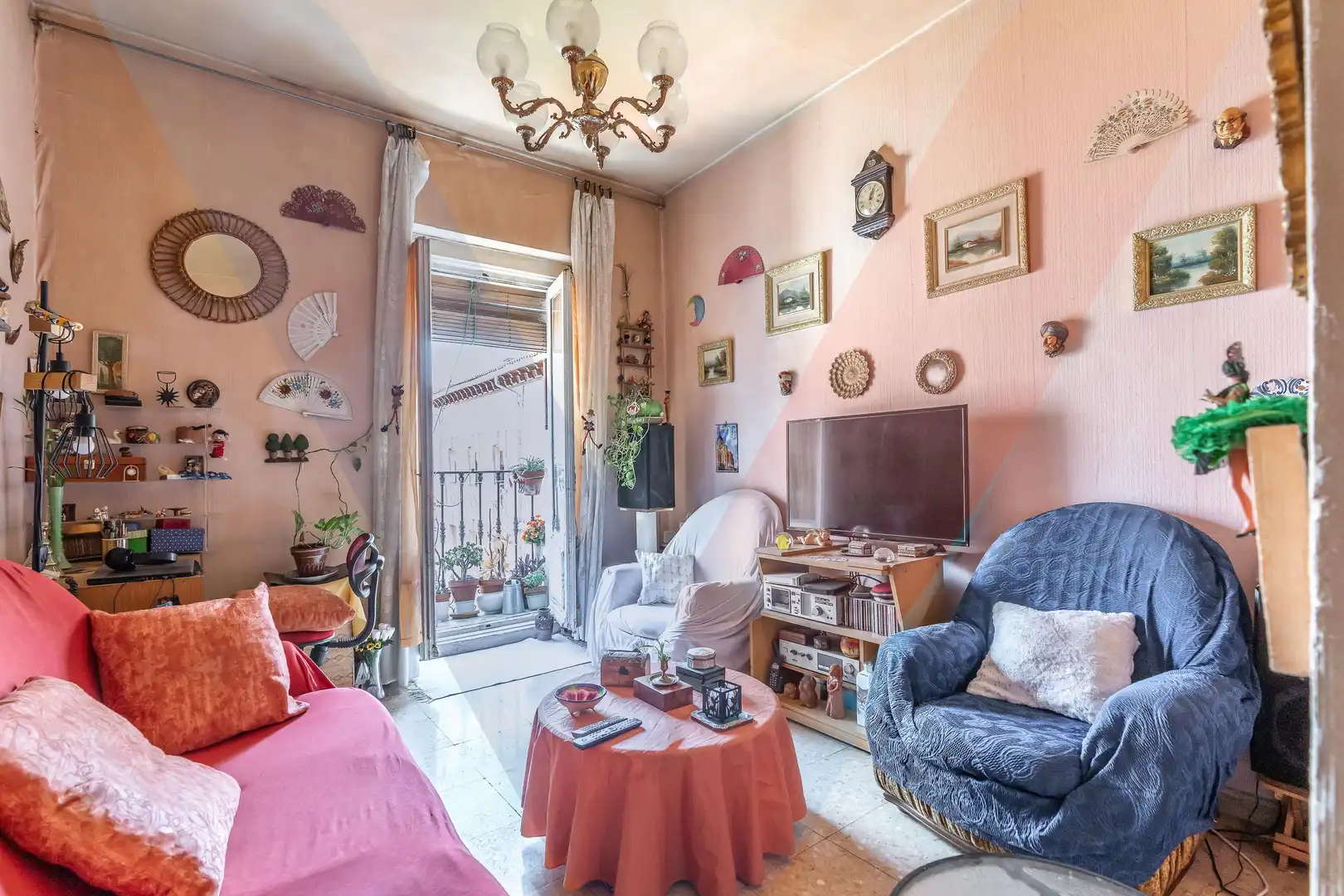 Sala de estar de Piso en venta en Madrid con Balcón