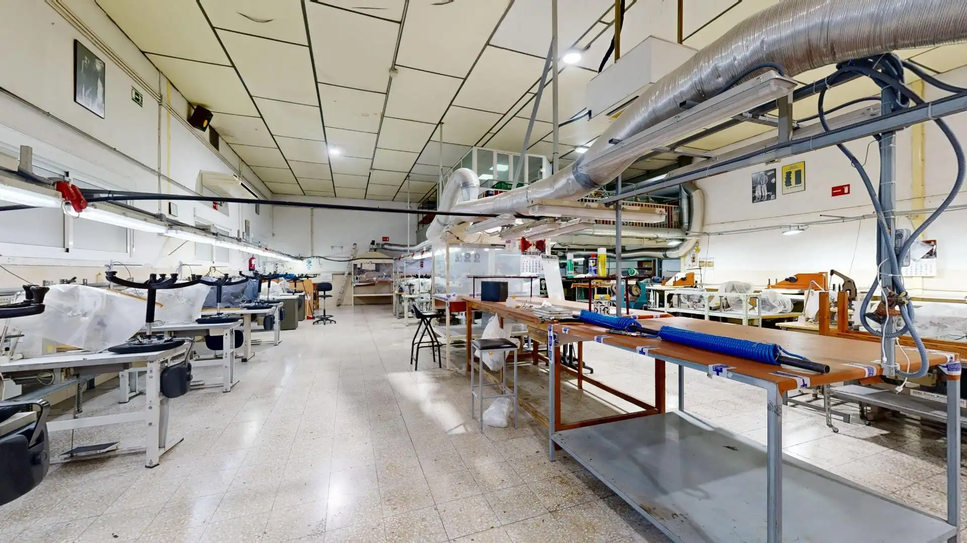 Nave industrial en venta en Calle del Comandante Bernabé, imagen 7