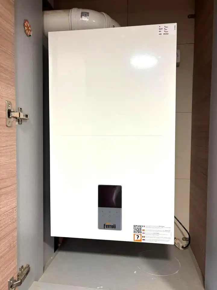 Vista exterior de Piso en venta en Zaragoza con Calefacción y Amueblado