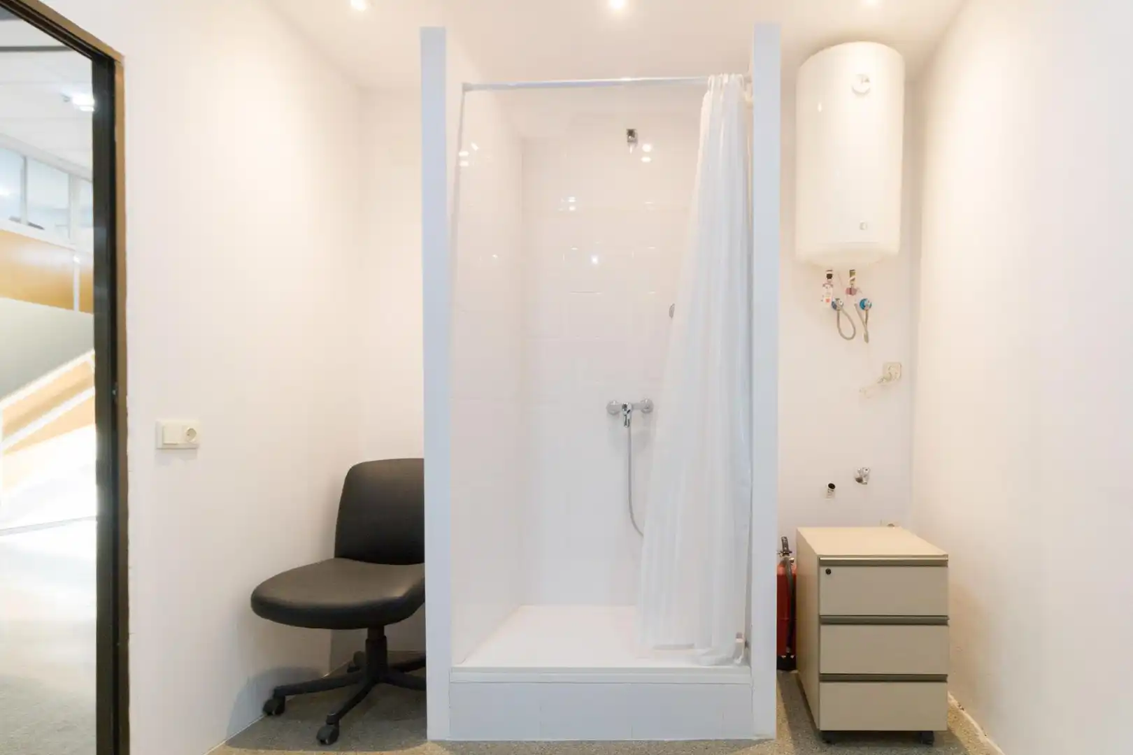 Baño de Local en venta en Viladecans