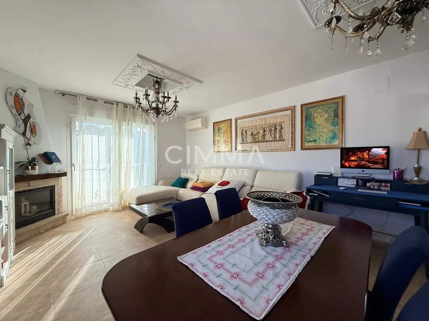 Habitación de Casa o chalet en venta en La Nucia con Aire acondicionado, Jardín privado y Terraza