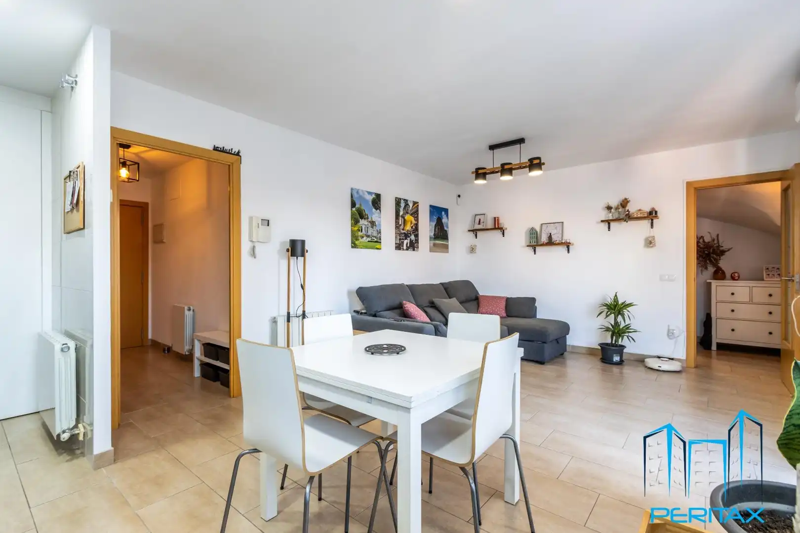 Penthouse with terrace for sale in Carrer de les Tres Creus, imagen 5