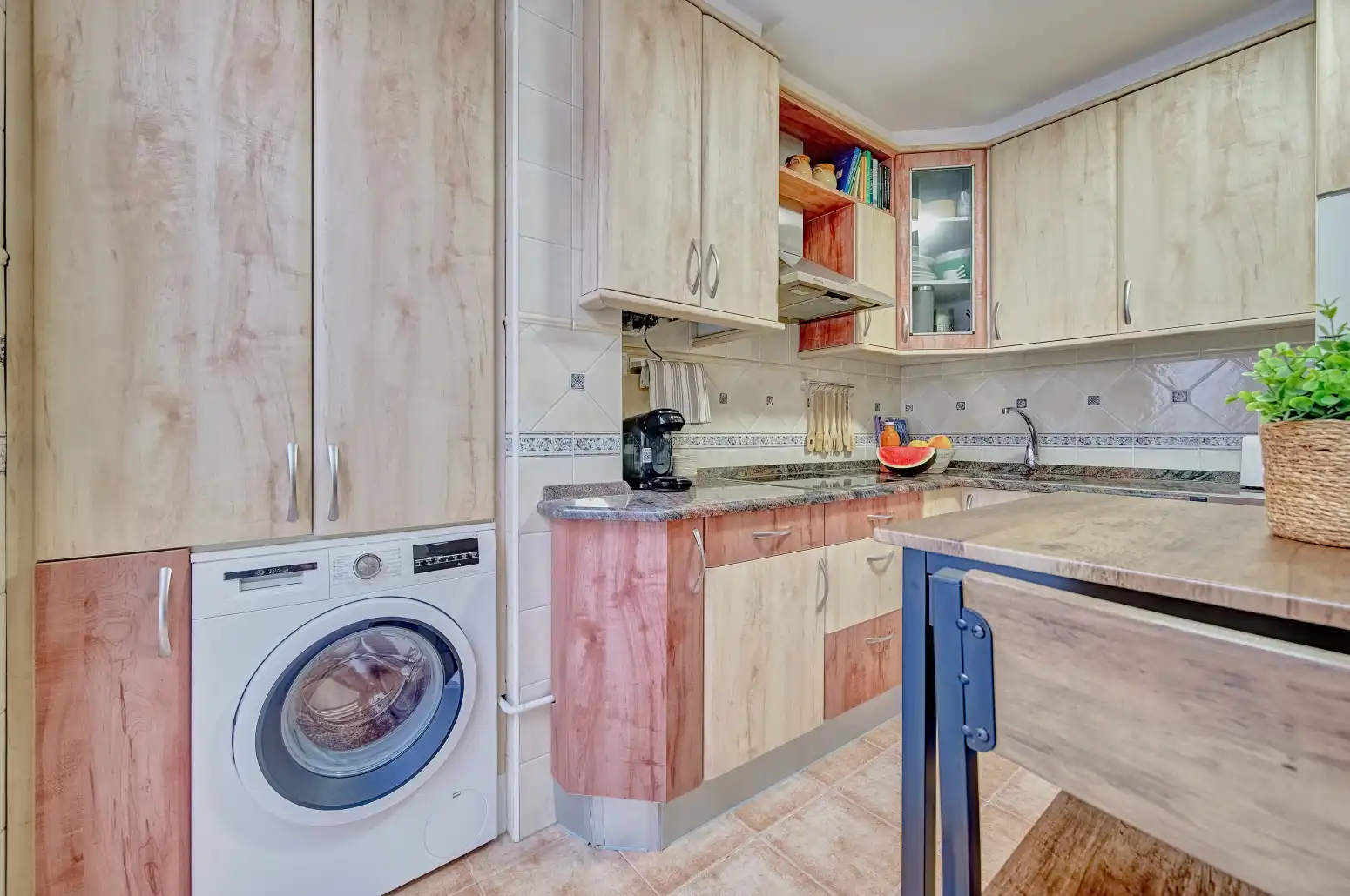 Küche von Wohnung zum Verkauf in  Pamplona / Iruña mit Heizung und Parkett