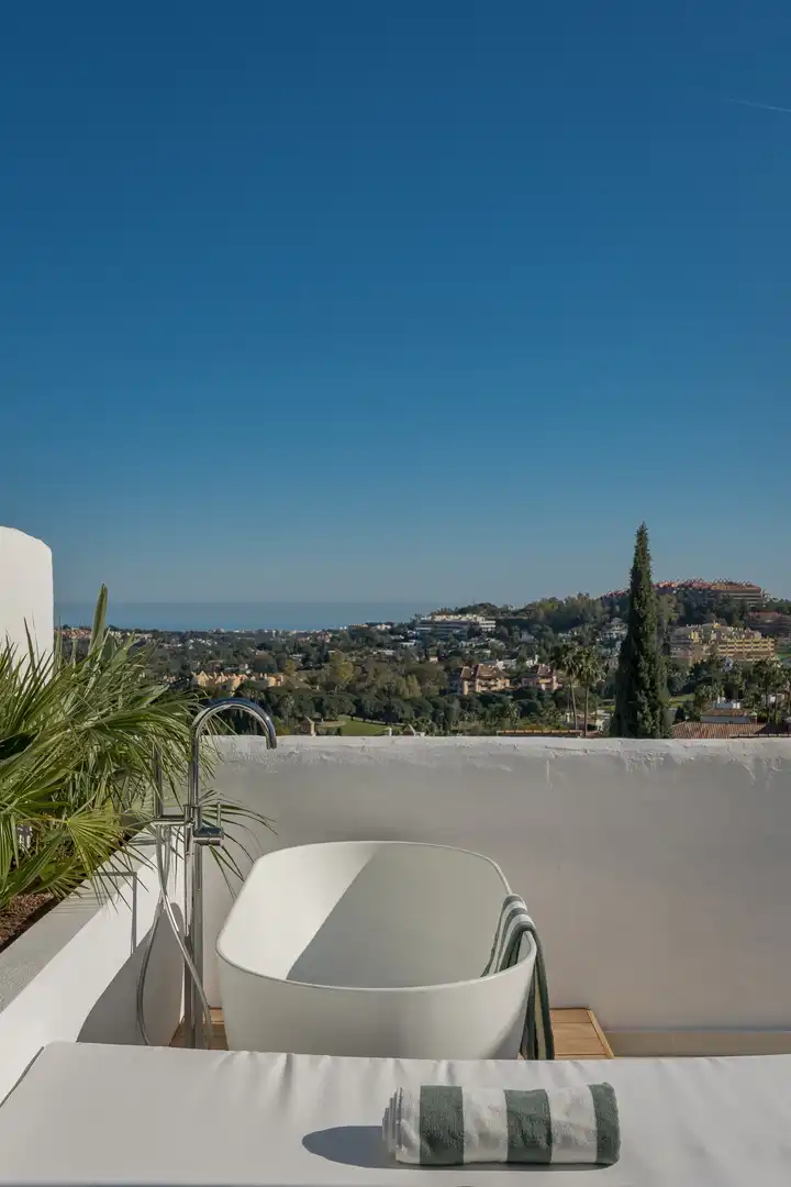 Terraza de Ático en venta en Marbella con Aire acondicionado, Terraza y Piscina