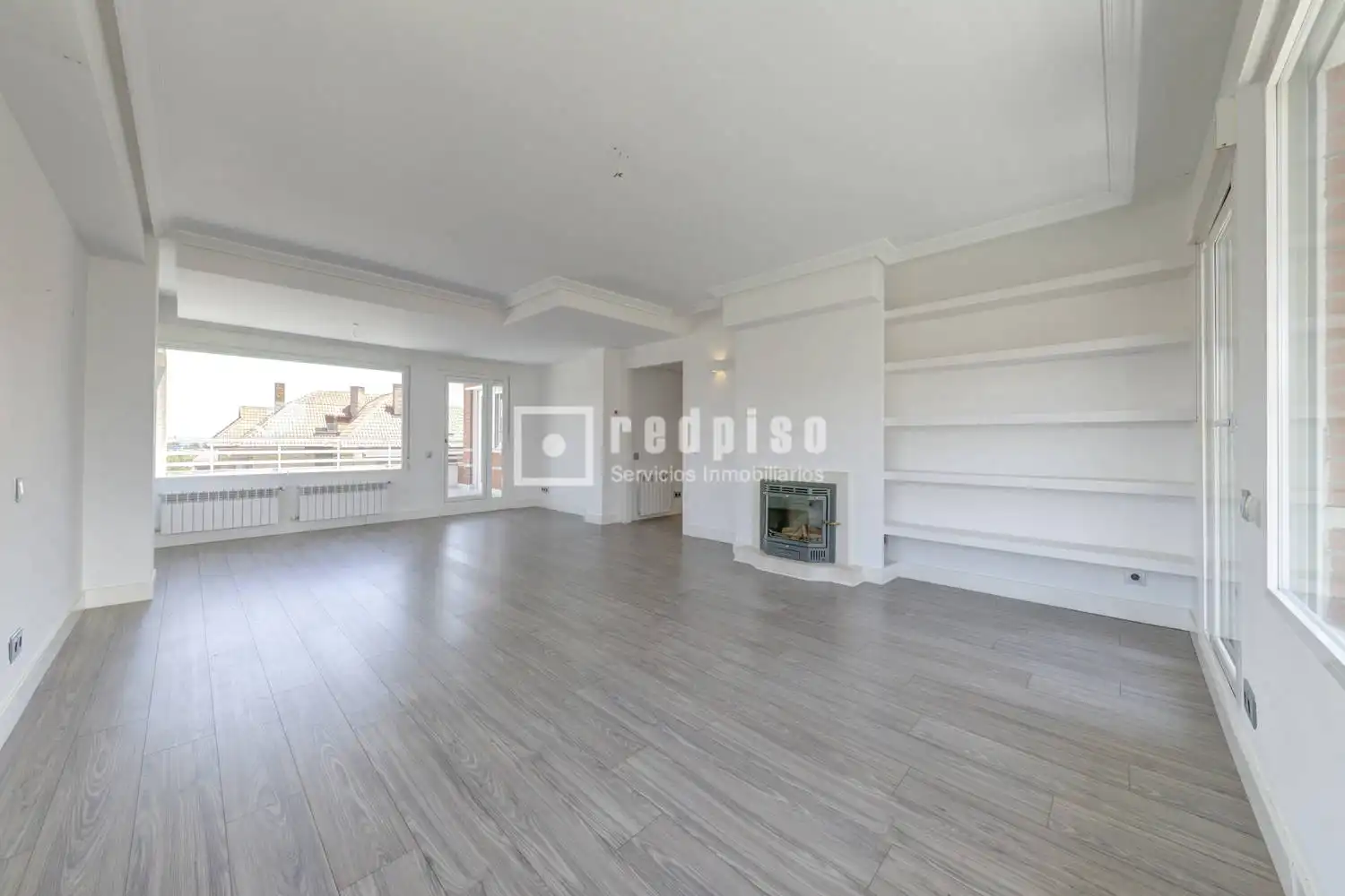 Sala de estar de Ático en venta en Pozuelo de Alarcón con Calefacción, Jardín privado y Terraza