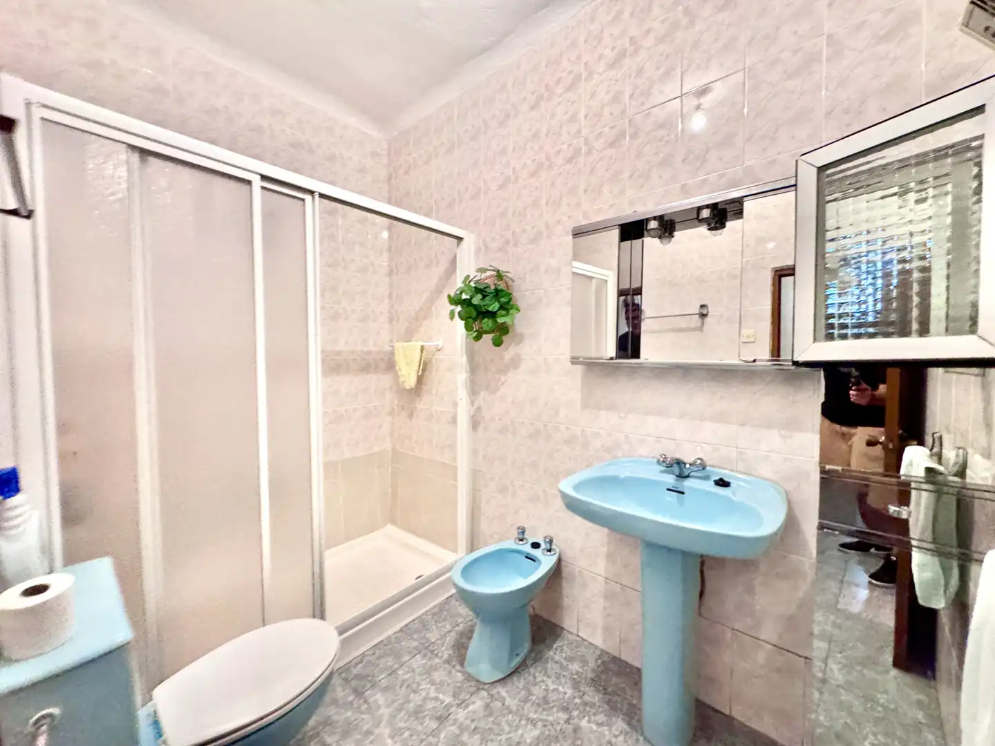 Bathroom of Houses for sale in Aldeire  with Storage room, Furnished and Balcony