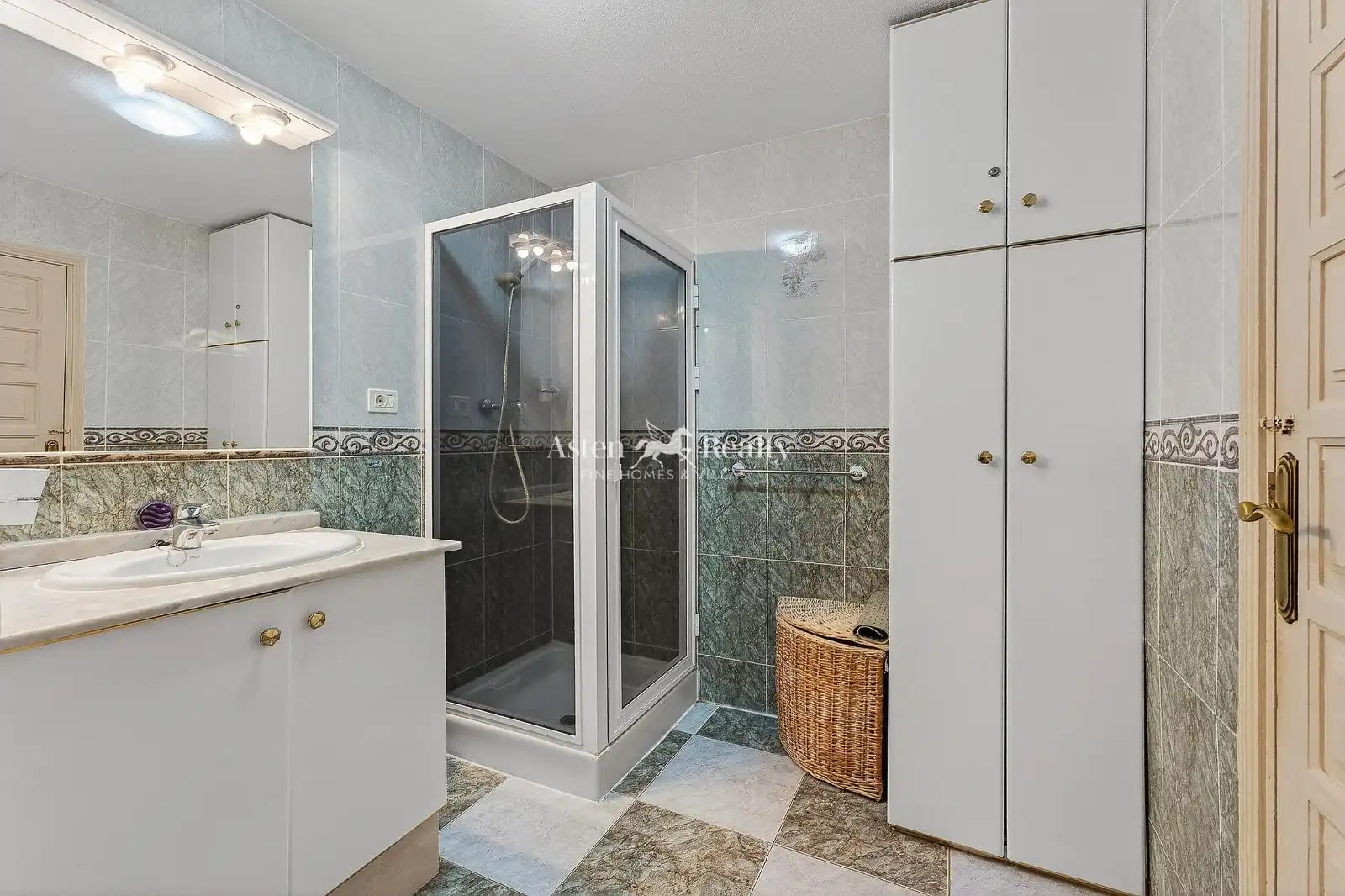 Bathroom of Apartments for sale in Arona  with Terrace, Swimming Pool and Furnished