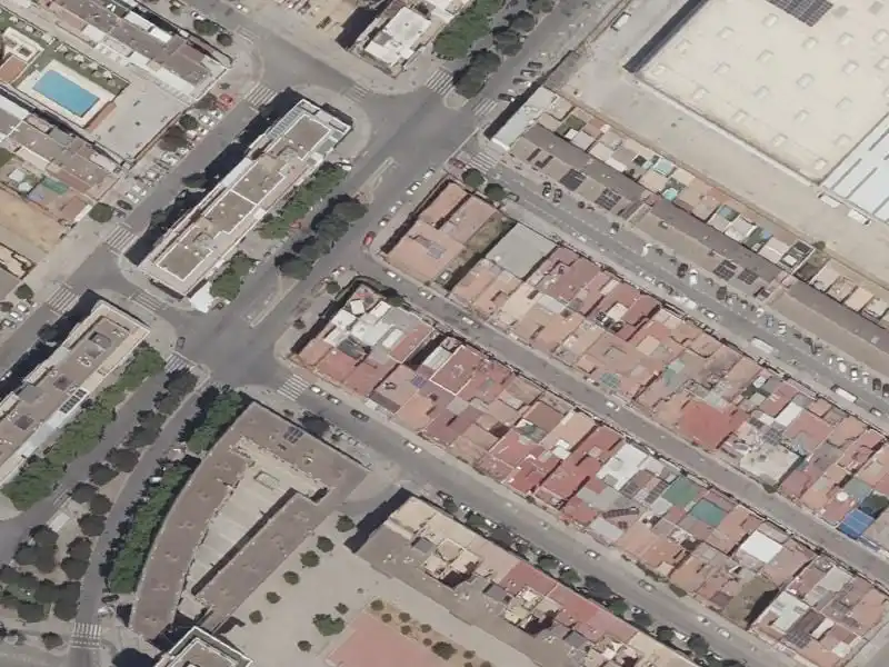 Casa en venda a 41006