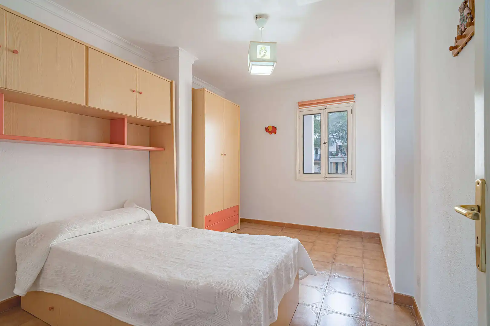 Dormitori de Casa o xalet en venda en Santa Margalida amb Terrassa, Moblat i Balcó