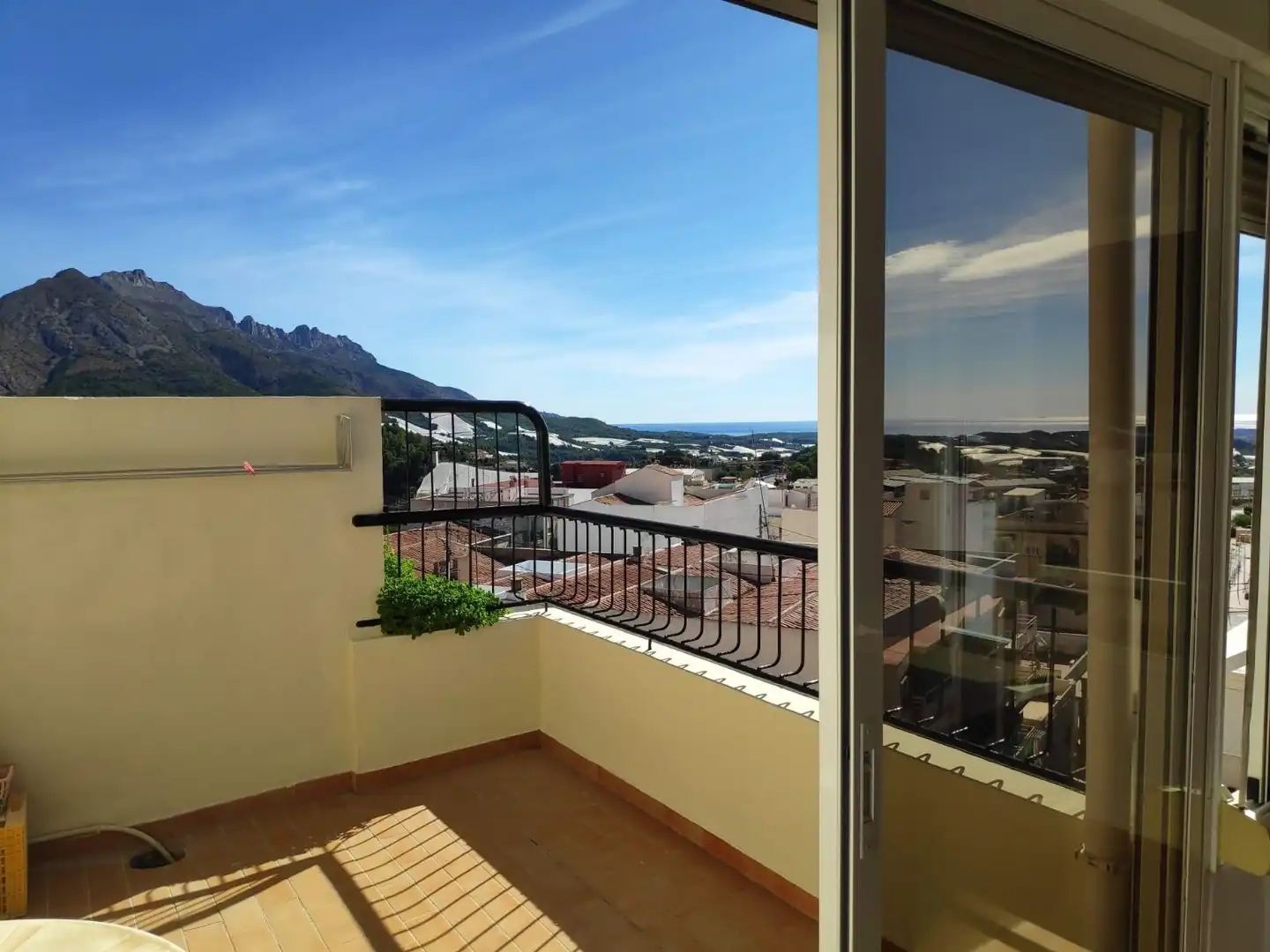 Balcony of Attic for sale in Callosa d'en Sarrià  with Air Conditioner and Terrace