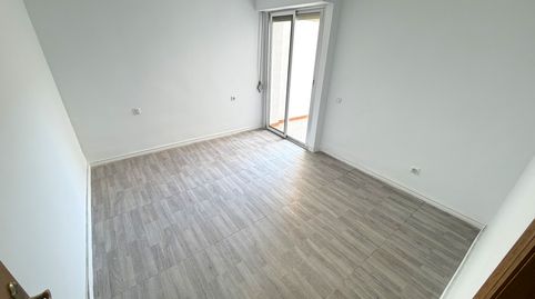 Foto 4 de Piso en venta en Los Ángeles, Alicante / Alacant