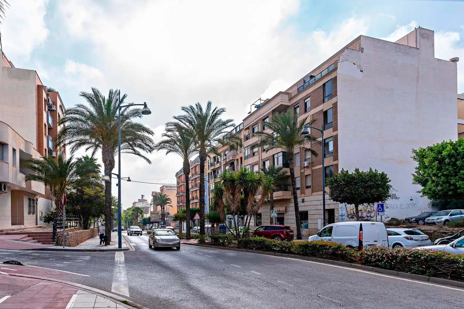 Außenansicht von Wohnung zum Verkauf in El Ejido mit Klimaanlage, Parkett und Terrasse
