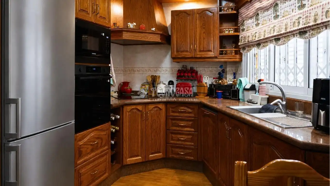 Kitchen of Detached homes for sale in San Cristóbal de la Laguna  with Terrace and Furnished