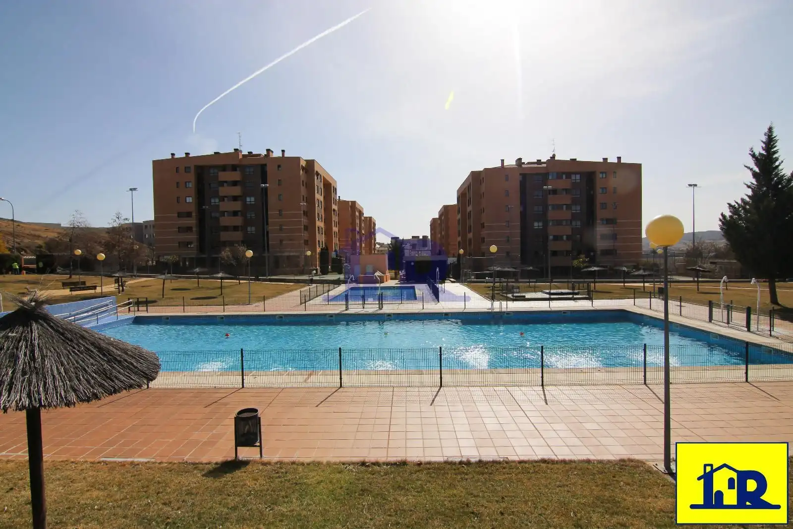 Piscina de Piso en venta en Cuenca con Calefacción, Trastero y Piscina