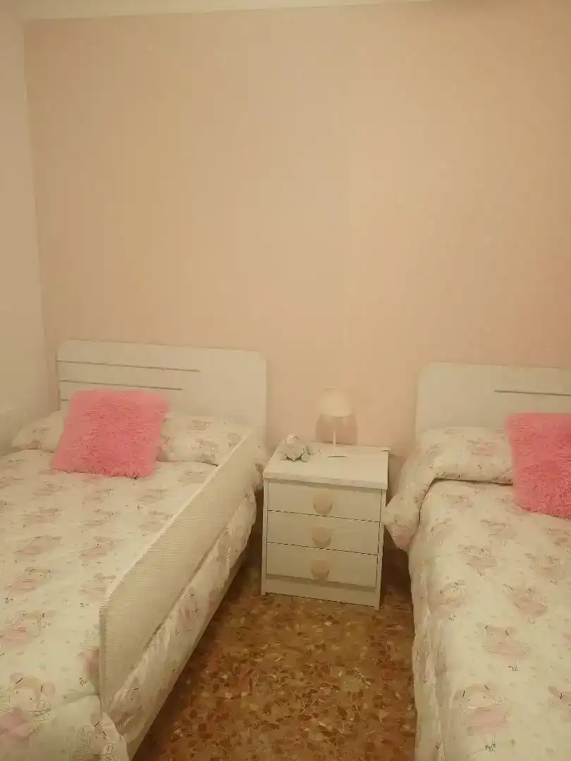 Habitación de Piso en venta en Herrera, Sevilla
