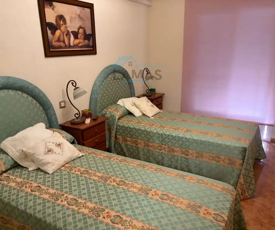 Bedroom of Houses for sale in Navalmoral de la Mata  with Air Conditioner, Heating and Terrace