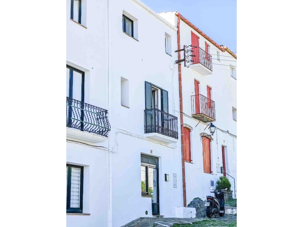 Vista exterior de Casa o xalet en venda en Cadaqués