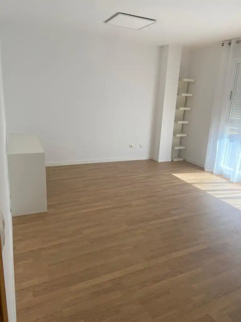 Sala d'estar de Apartament de lloguer en Benaguasil amb Traster