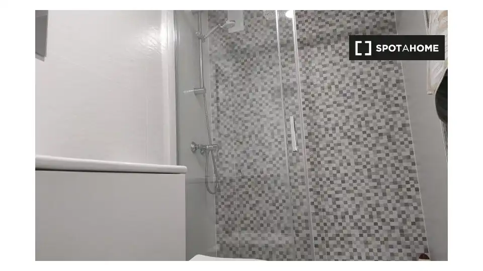 Habitació a Guindalera