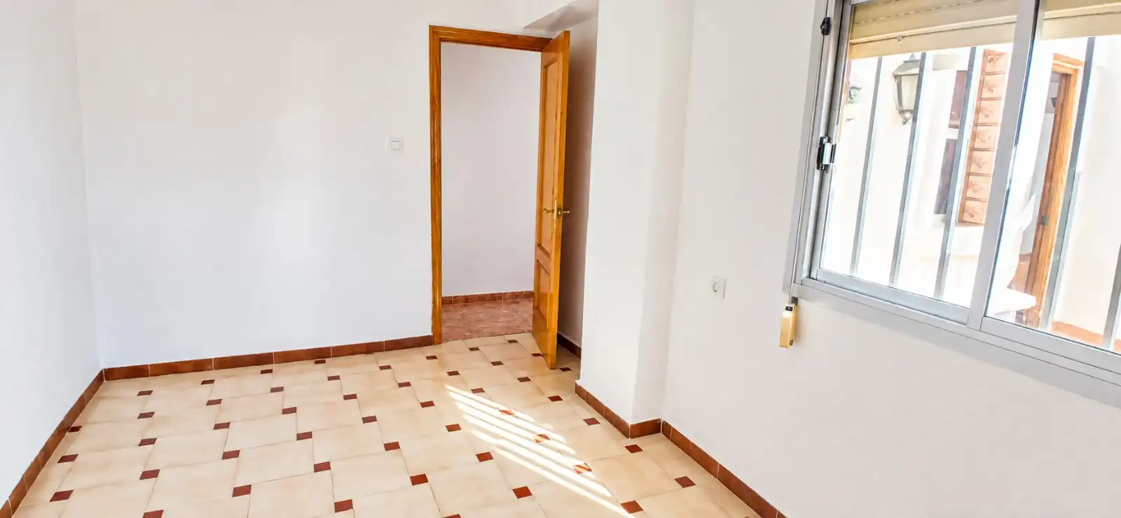 Piso en venta en Almería