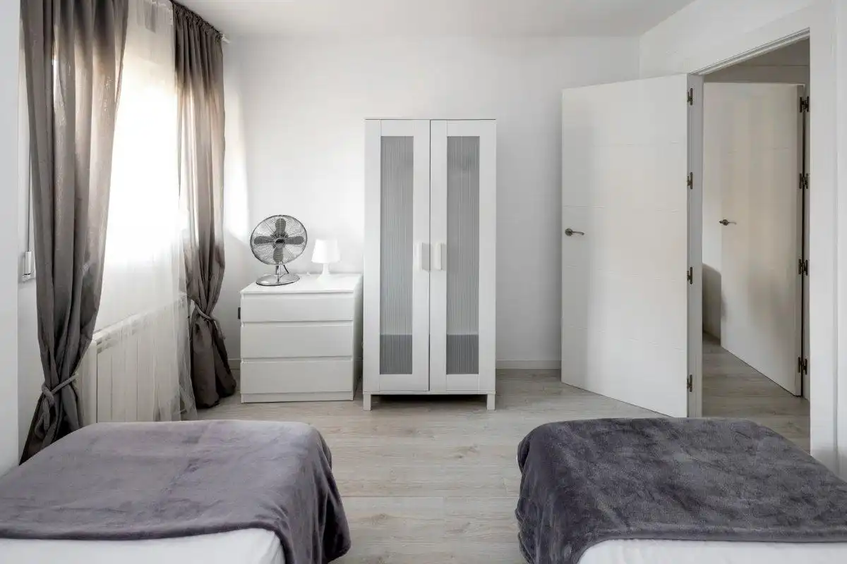 Flat for rent in Ronda de Segovia, Imperial