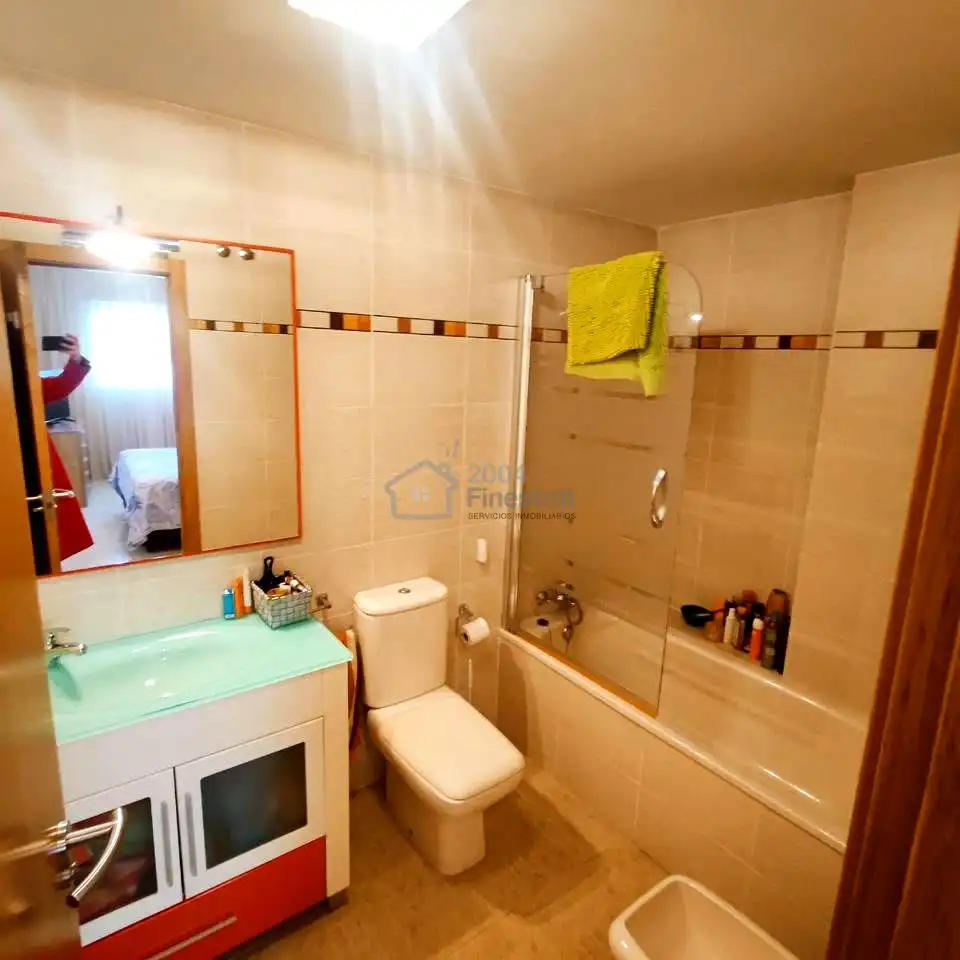 Badezimmer von Wohnung zum Verkauf in Villajoyosa / La Vila Joiosa mit Klimaanlage, Terrasse und Abstellraum