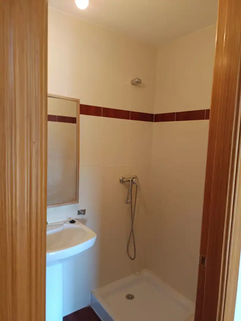 Bany de Dúplex en venda en Villaviciosa de Odón amb Calefacció, Parquet i Terrassa