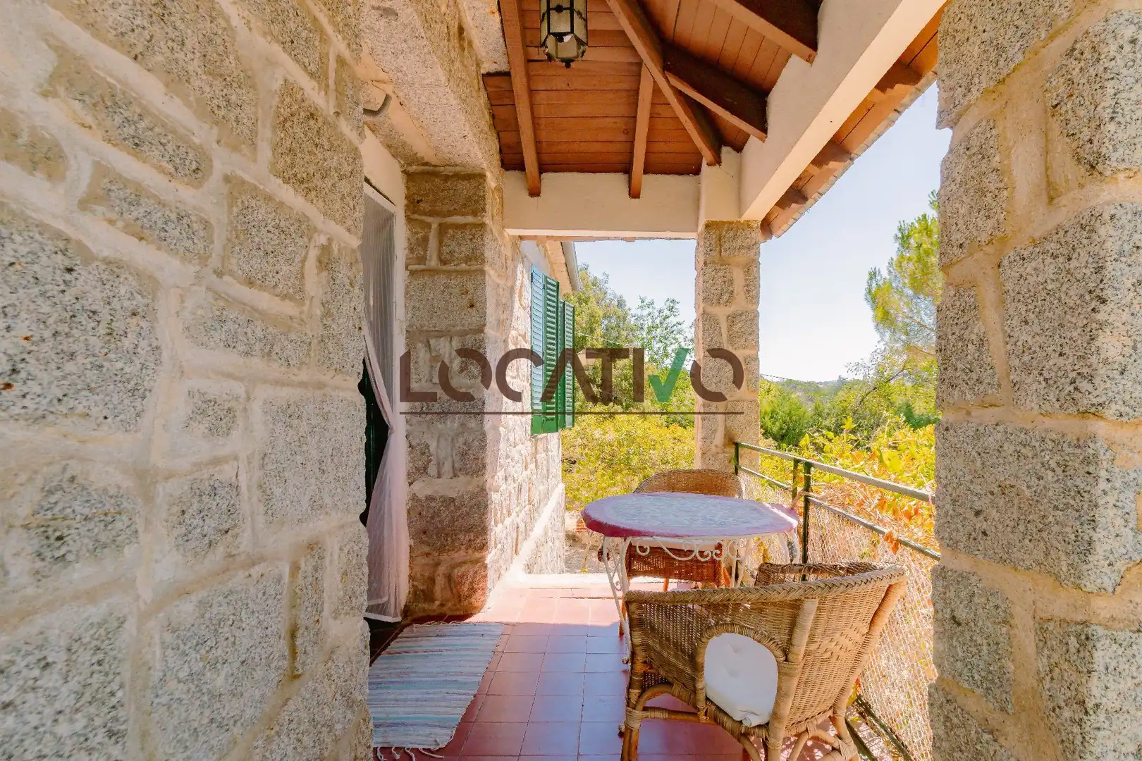 Terrassa de Casa o xalet en venda en Robledo de Chavela amb Calefacció, Jardí privat i Traster
