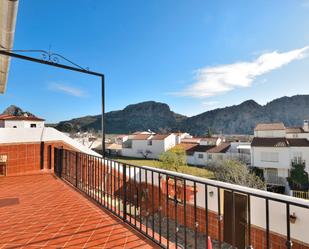 Vista exterior de Casa o xalet en venda en Montejaque amb Terrassa, Traster i Moblat