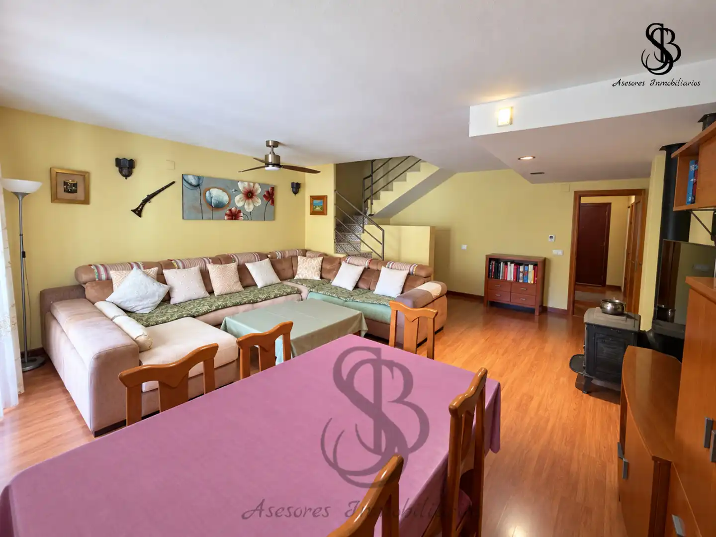 Casa pareada con piscina en venta en Carrer la Maigmona, imagen 4