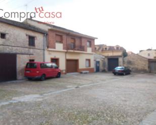 Exterior view of Residential for sale in Segovia Capital