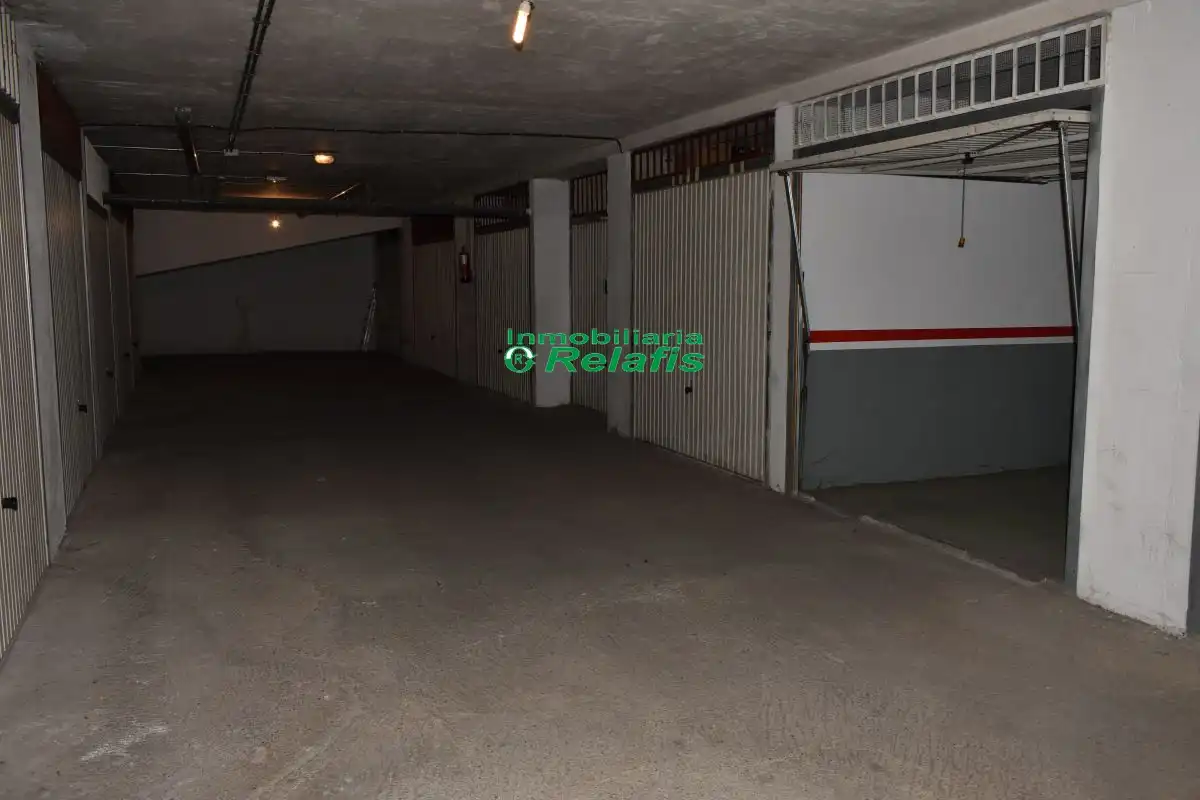 Parking à vendre à Hermanos García Carrafa 18