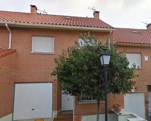 Exterior view of Single-family semi-detached for sale in Numancia de la Sagra