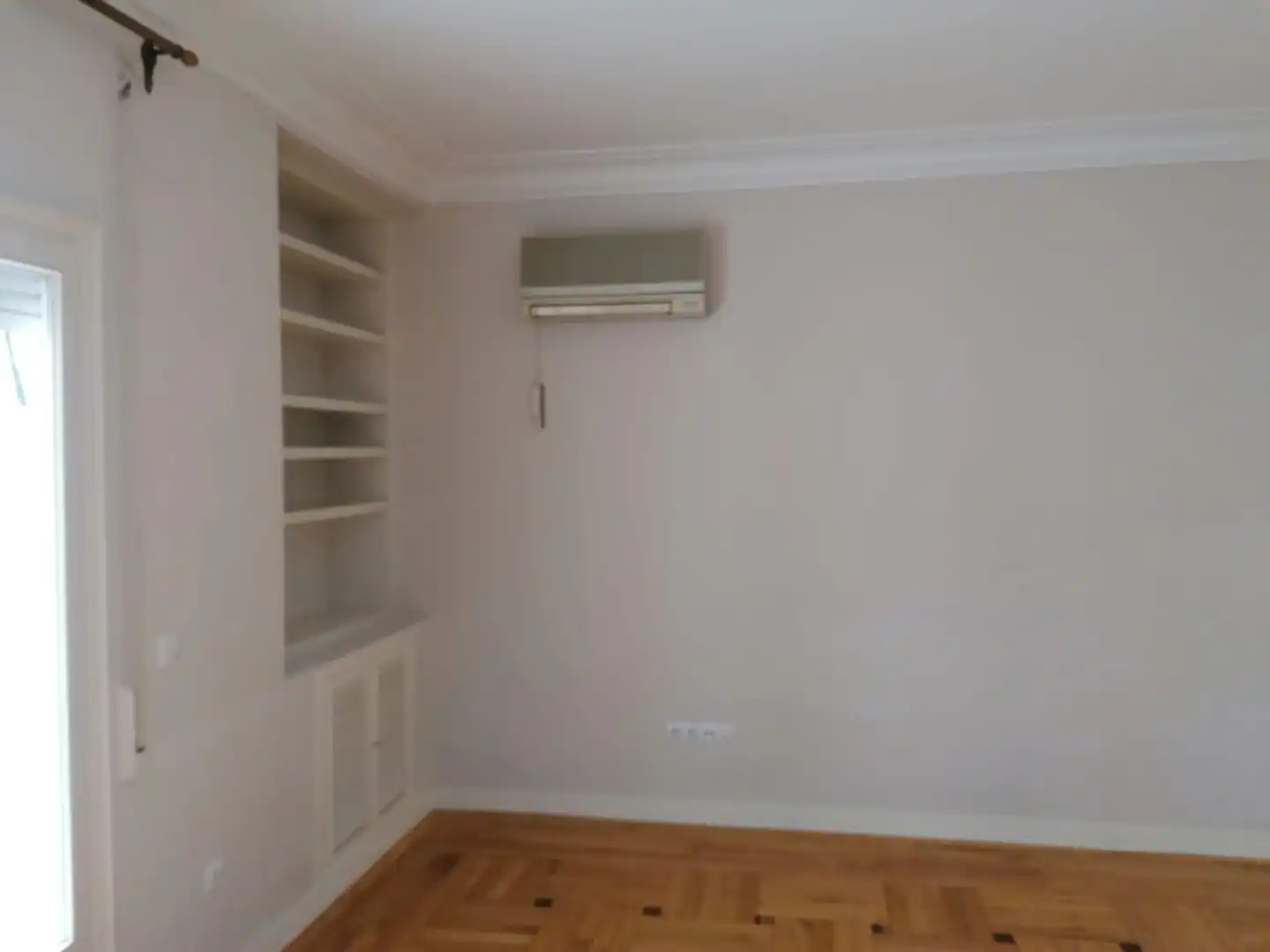 Habitación de Piso de alquiler en Madrid con Aire acondicionado, Calefacción y Parquet