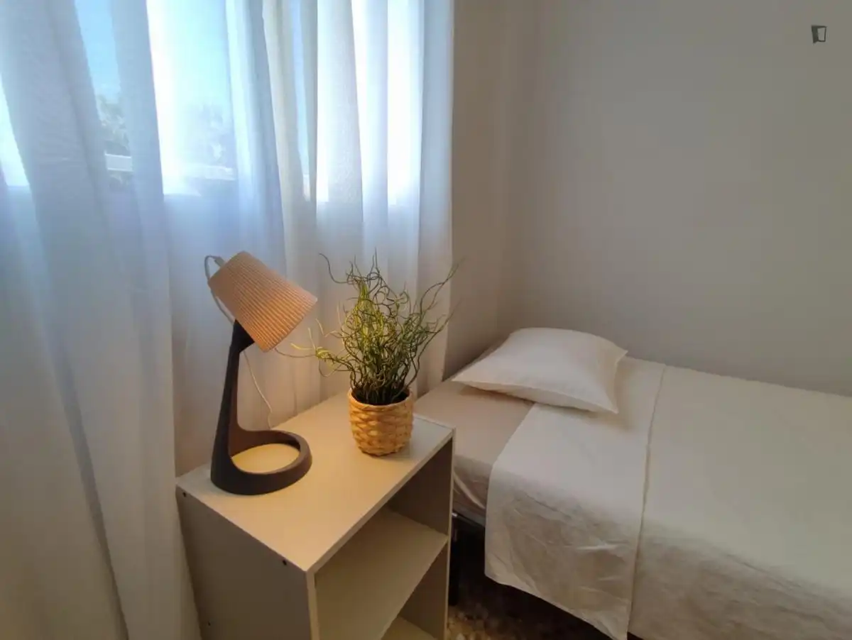 Habitació a Palomeras Bajas