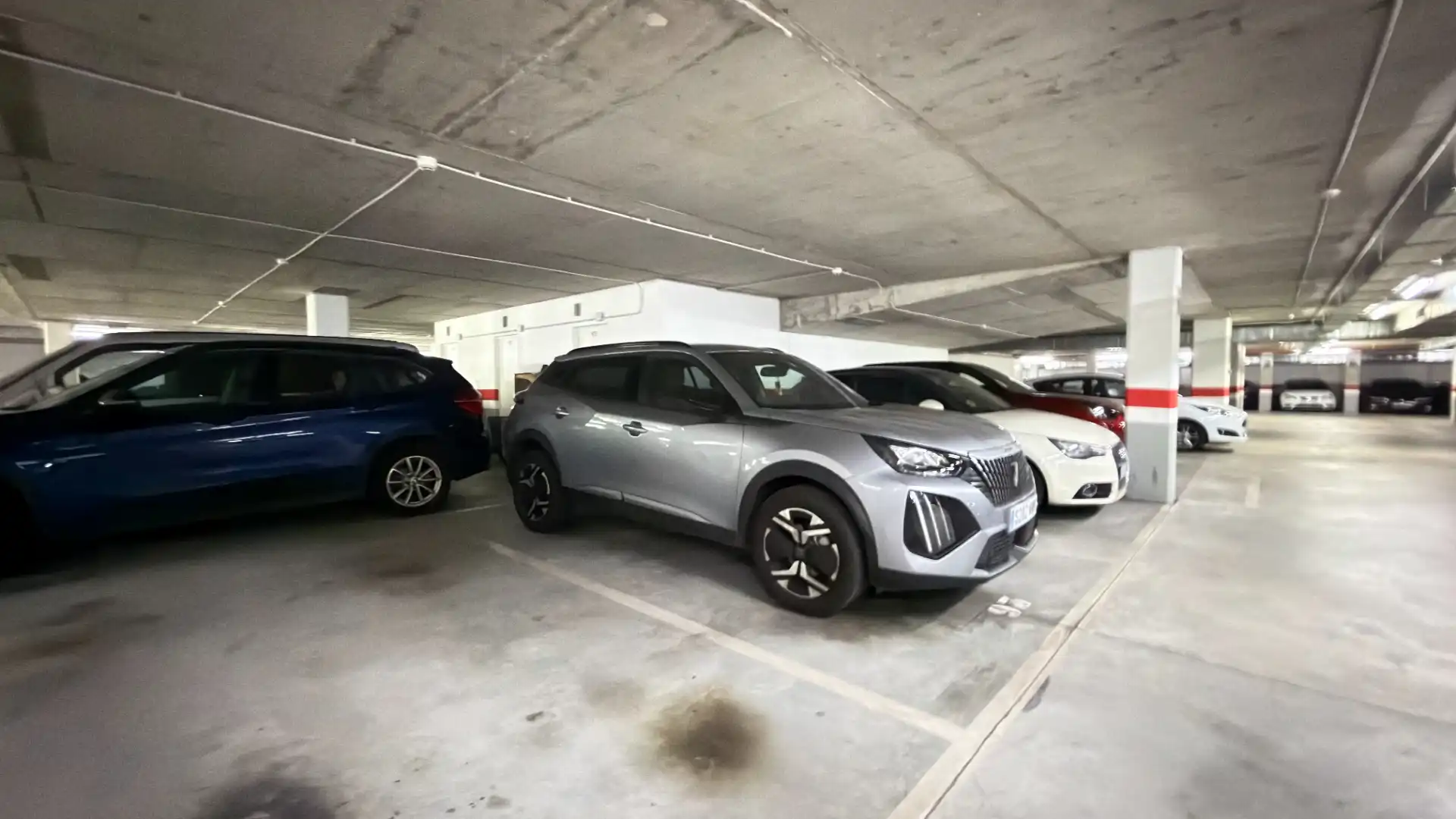 Parkplatz von Wohnung zum Verkauf in Badalona mit Klimaanlage, Heizung und Parkett