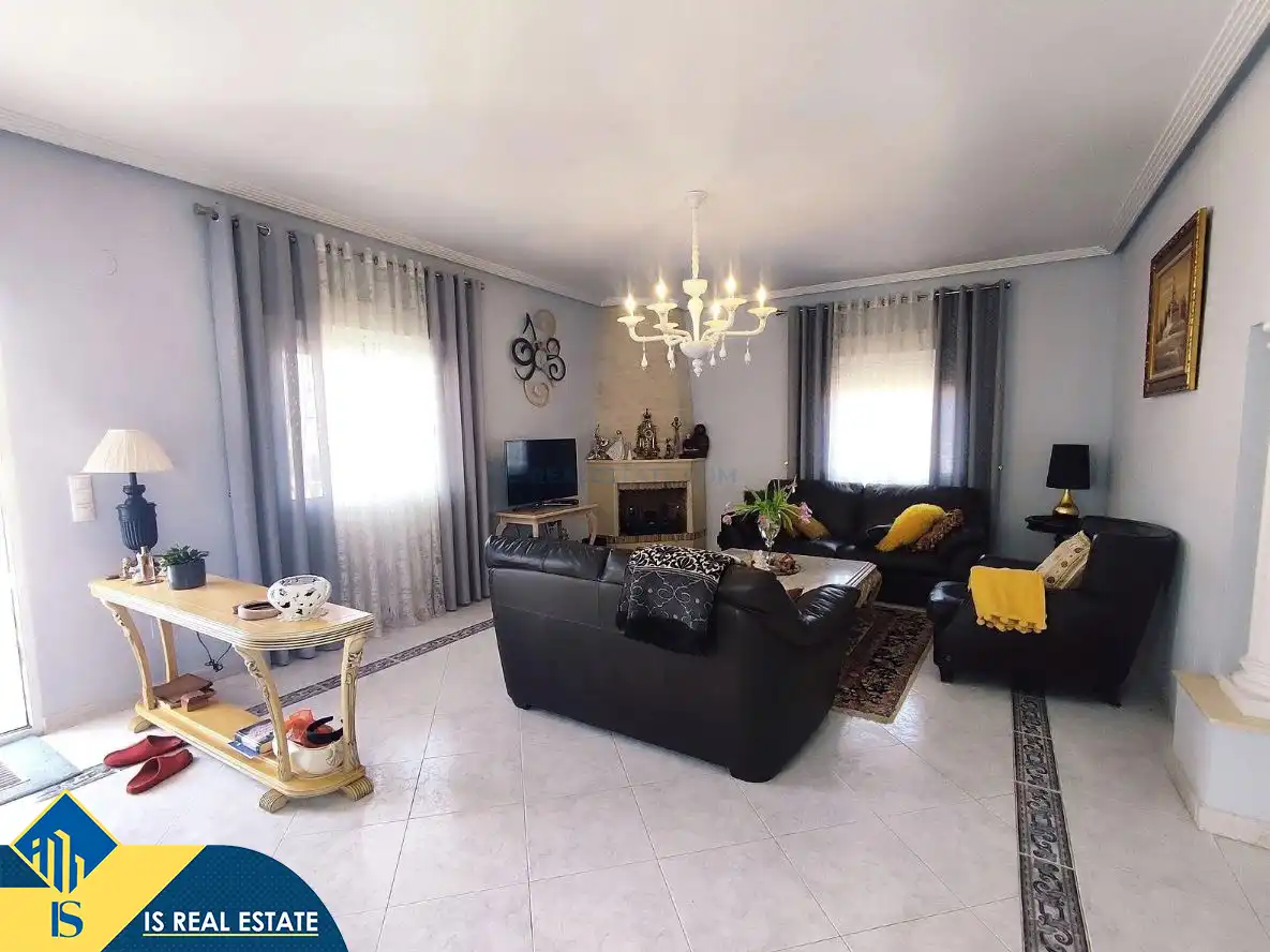 Chalet con piscina en venta en Los Balcones - Los Altos, imagen 4